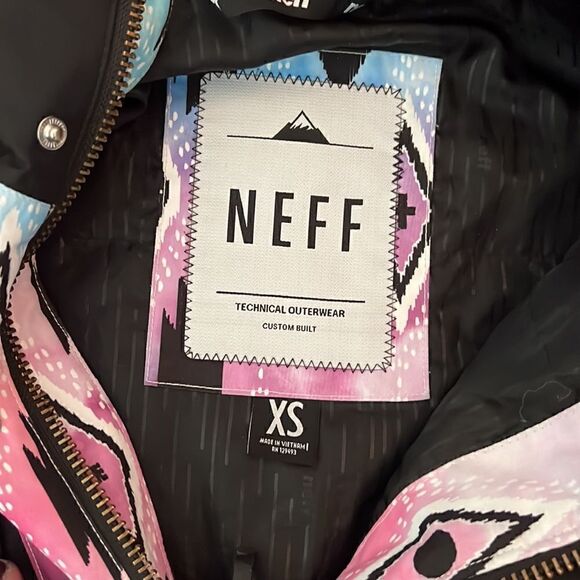 Size XS NEFF Special Edition Pink + Blue Abstract Bomber - Picture 2 of 6